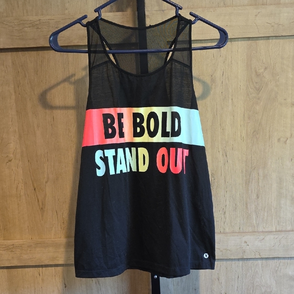 (J49) Xersion Black Tank Top with Bold Graphic Sz XL